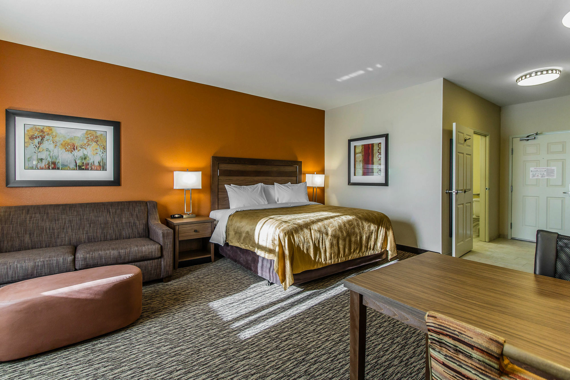 เมนสเตย์ สวีท อีเวนท์ เซ็นเตอร์ Hotel Watford City ภายนอก รูปภาพ
